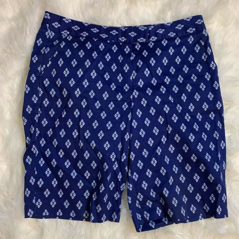 Alice Hope Blue & White print Bermuda Shorts, 8